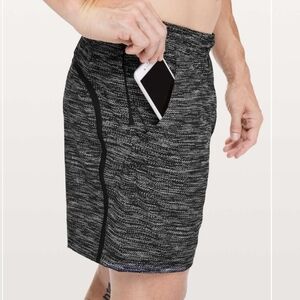 Lululemon Pace Breaker Short *Linerless 7" Updated. Black & white patterns. M.